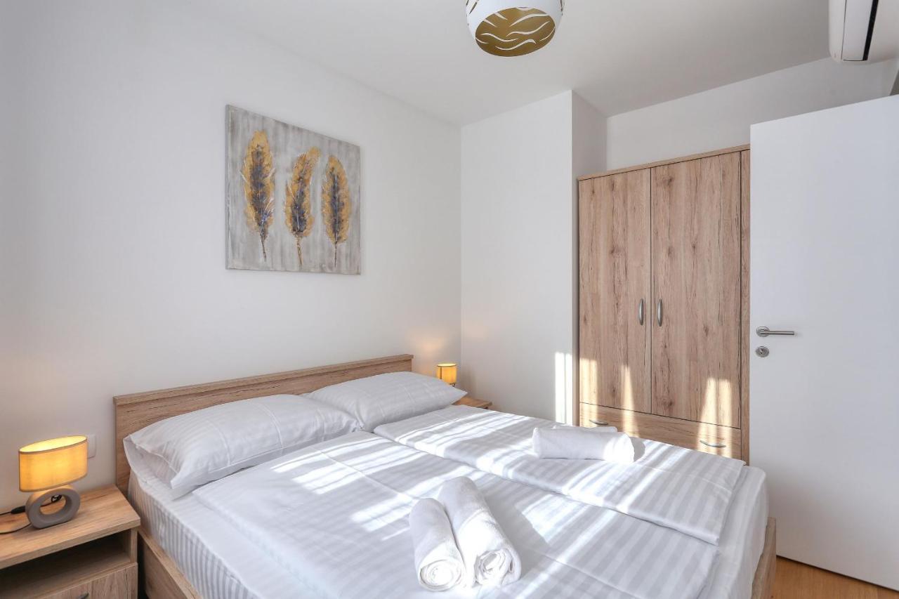 Apartments Perla With Free Parking Zadar Exterior foto