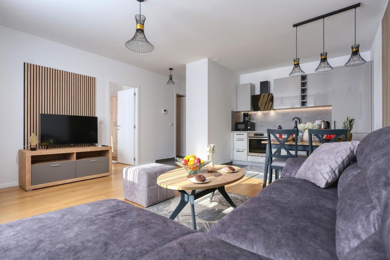 Apartments Perla With Free Parking Zadar Exterior foto