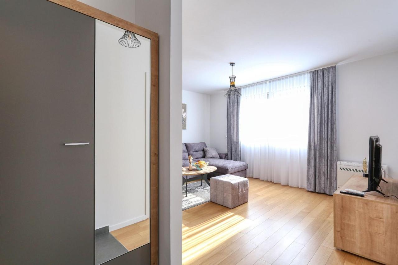 Apartments Perla With Free Parking Zadar Exterior foto